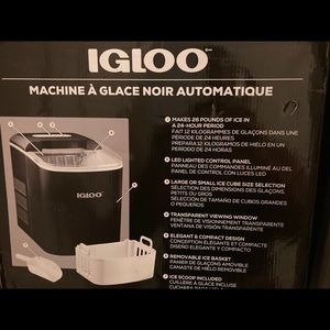 Brand NEW IGLOO ICE MAKER